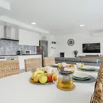 Villa Caldara, Private Pool, Outdoor Kitchen, Airco & Pellet Heater - Near & Town *
