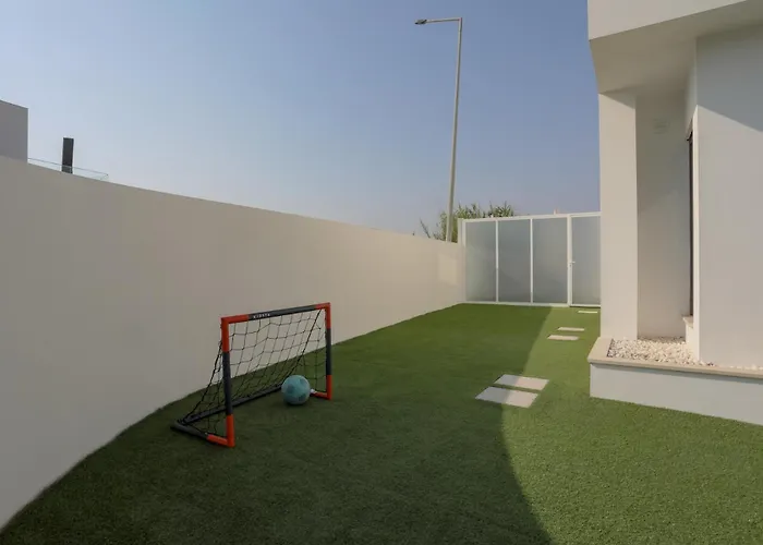 Caldara, Private Pool, Outdoor Kitchen, Airco & Pellet Heater - Near & Town Villa Coto (Leiria)